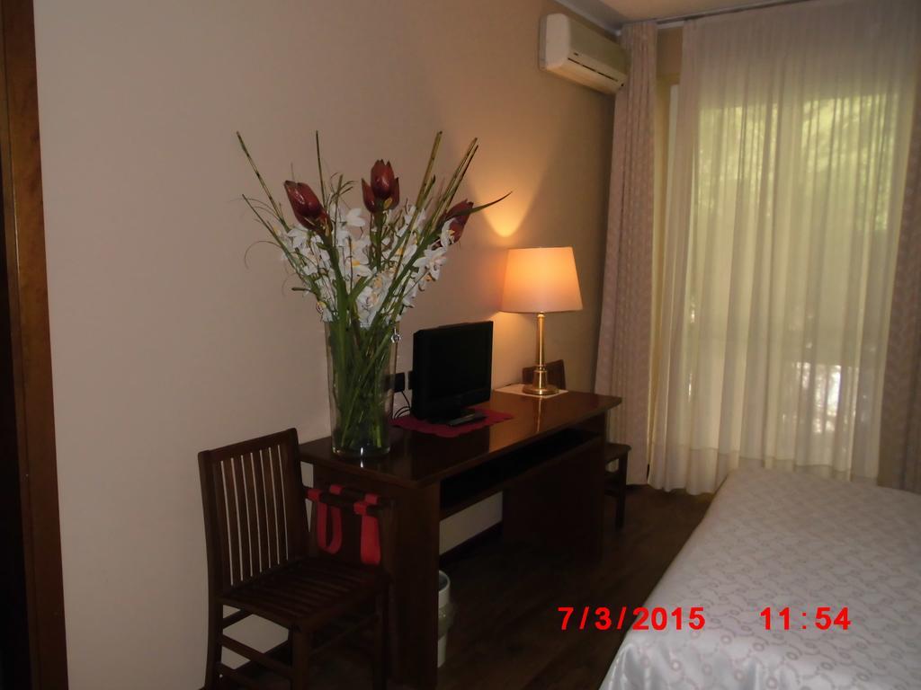 Albergo Ponte Vecchio Cernobbio Pokój zdjęcie